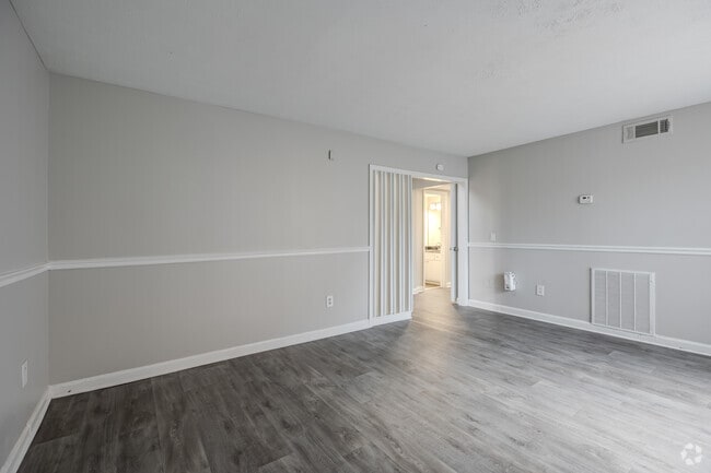 2BR, 1.5BA - 1350SF - Living Room - The Quarry