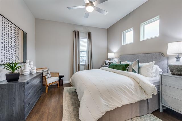 Foto del edificio - 926 Streamway Dr