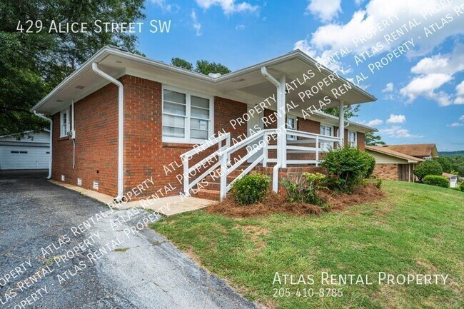 Building Photo - 429 Alice Street SW Bessemer, AL 35022