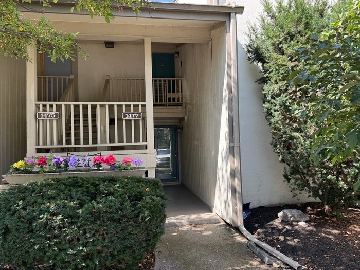Primary Photo - Marble Cliff Condo With Lake Access!