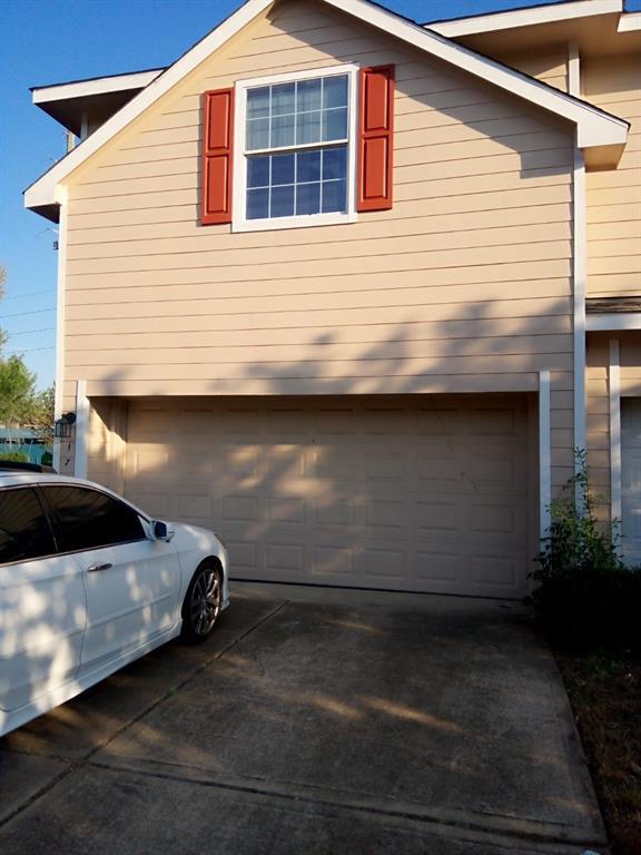 Foto del edificio - 17103 Oakwood Chase Dr