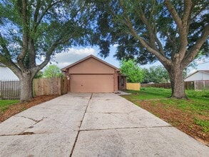 Building Photo - 24314 Strong Pine Dr