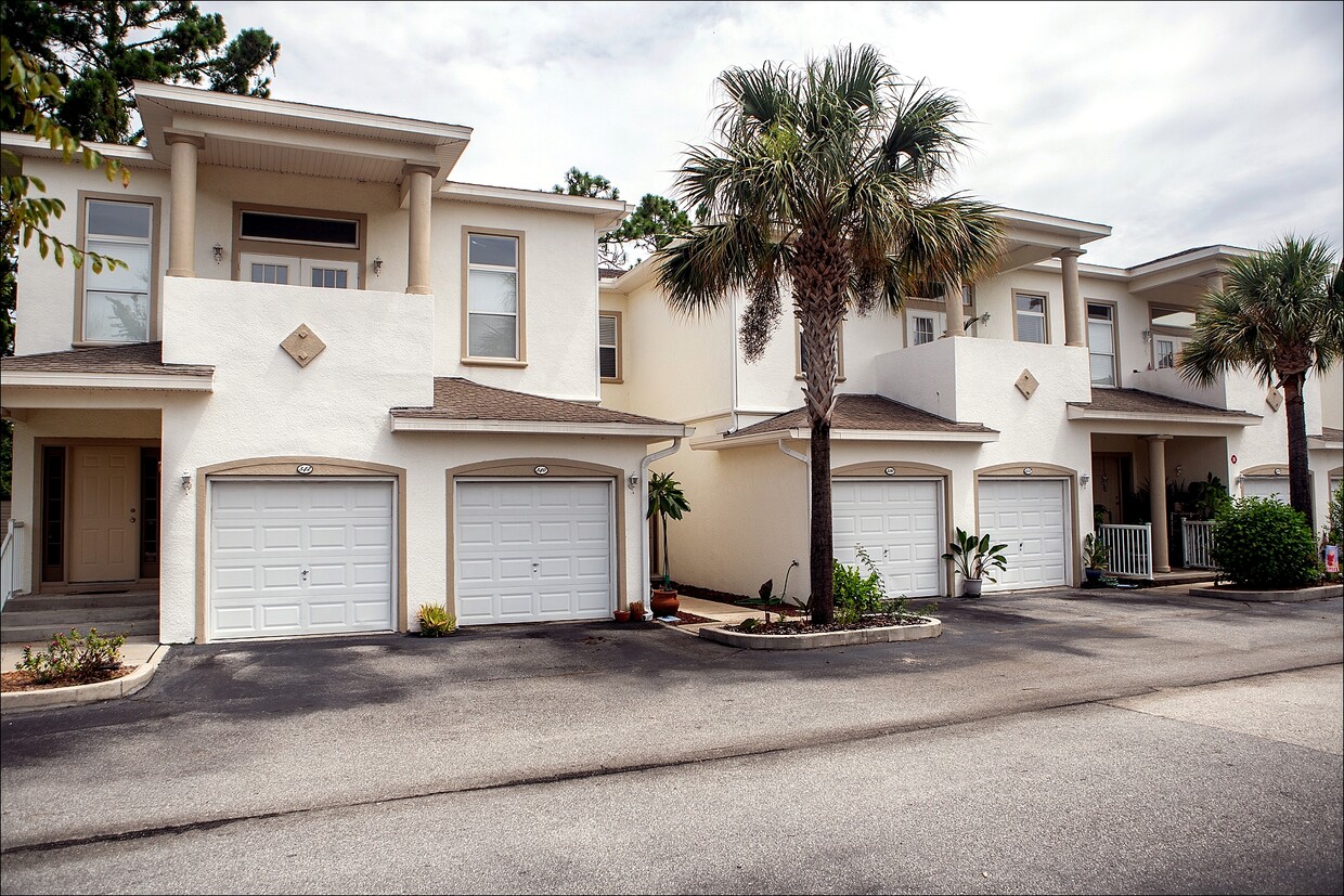 Foto principal - 440 Devon Cir