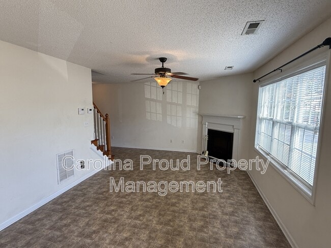 Photo - 4033 Cobblestone Dr Townhome
