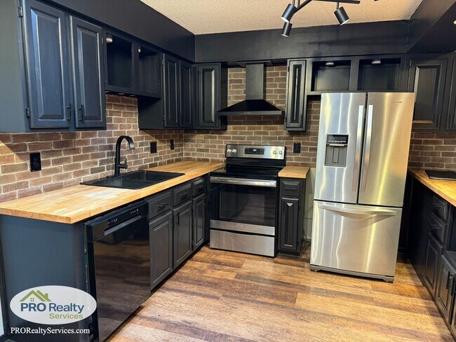 Foto del edificio - 2 Bedroom Townhouse in Shoreview