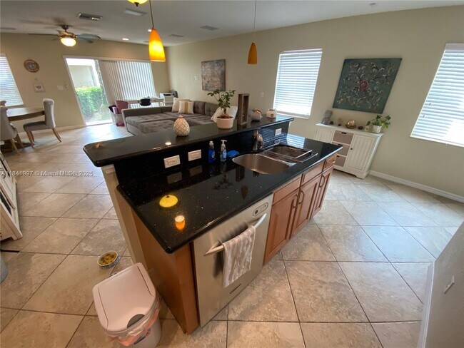 Building Photo - 22159 Majestic Woods Way