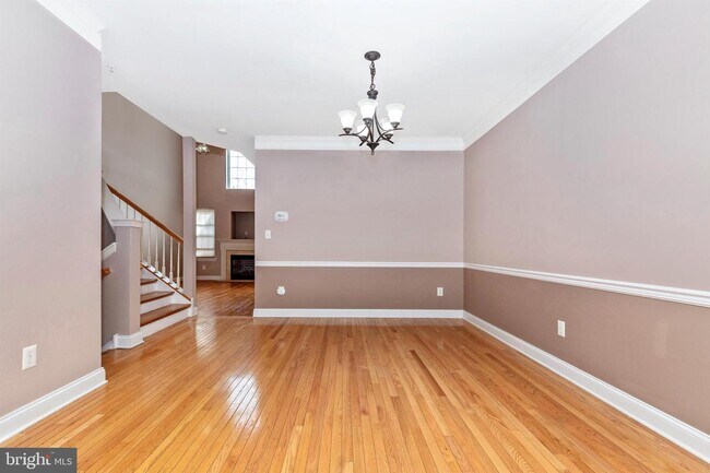 Building Photo - 118 Mountain View Dr
