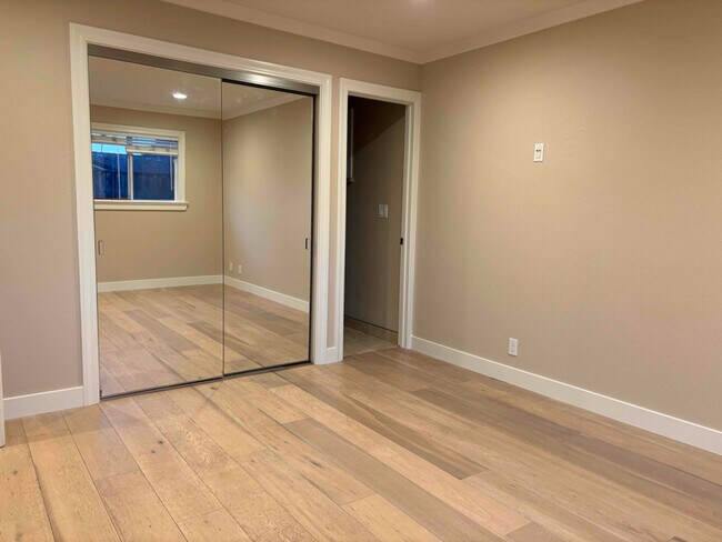 Foto del edificio - 3225 Lake Arrowhead Ave