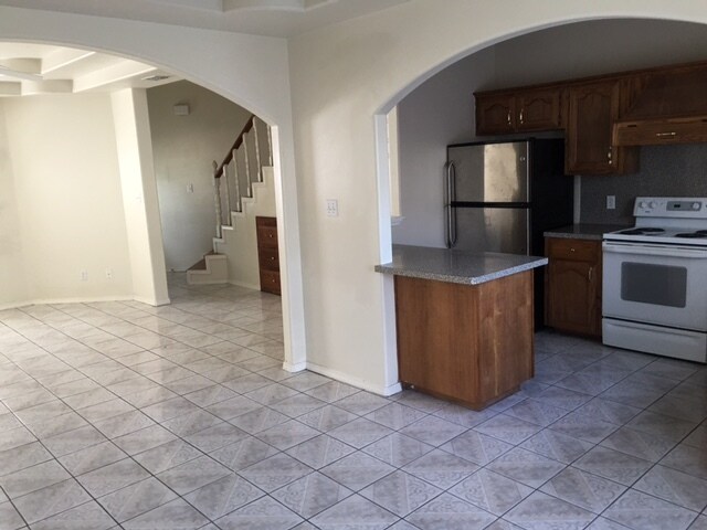 Foto del edificio - 2801 Charleston Ln