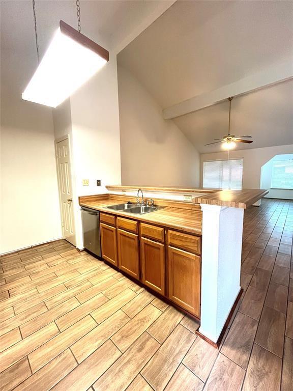 Foto del edificio - 739 E Country Grove Cir