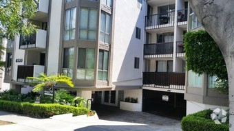 Building Frontage - 8530 Holloway Dr