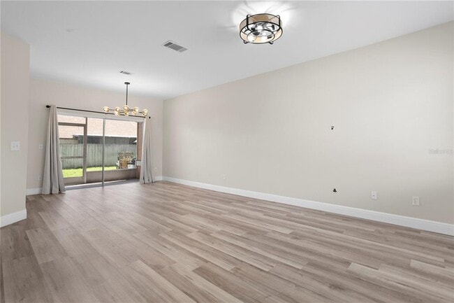 Foto del edificio - 832 Monopoly Ct