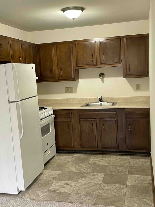 Kitchen - Westport Apartments