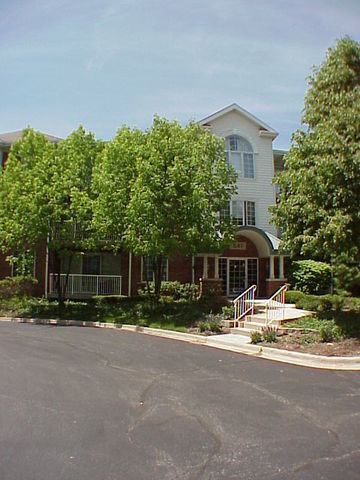 Primary Photo - 541 N Hough St