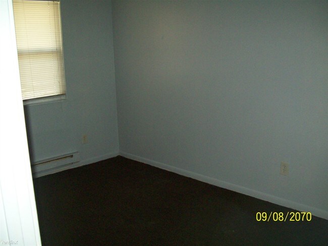 Building Photo - 1 br, 1 bath Apartment - 3211 N Franklin Ave