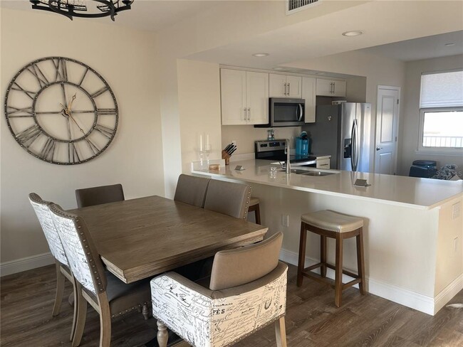 Foto del edificio - 960 Starkey Rd