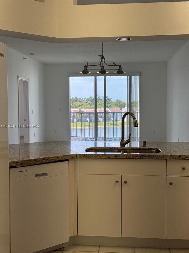 Foto del edificio - 10730 NW 66th St