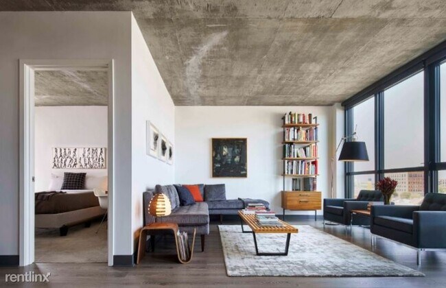 Foto del edificio - 3 br, 2 bath Apartment - 192 N Ada St