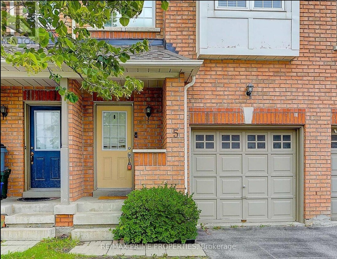 Primary Photo - 5 WOLTNER Way