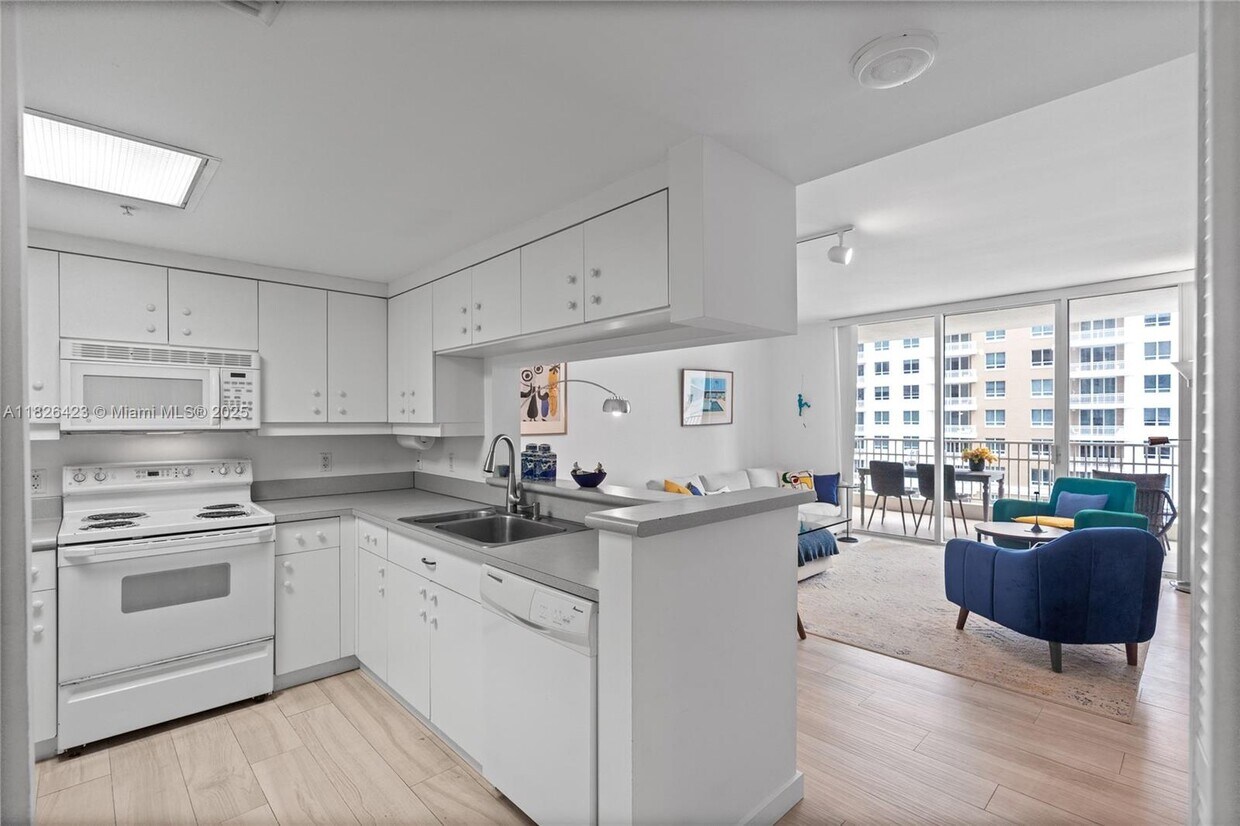 Foto principal - 701 Brickell Key Blvd
