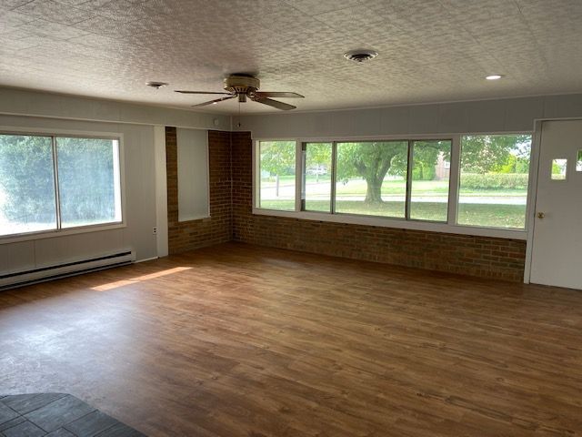 Building Photo - 226 Erford Rd