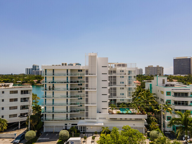 Building Photo - O Residences