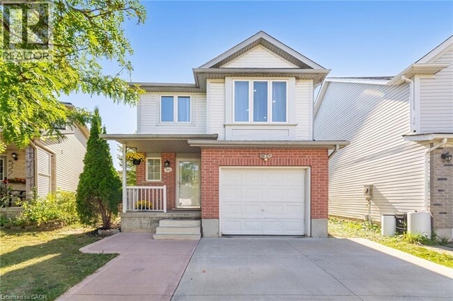 Building Photo - 525 Chablis Dr