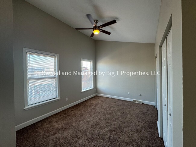 Building Photo - Large townhouse in Baynard Village