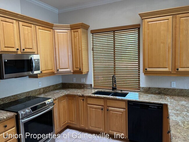 Building Photo - 3 br, 2 bath House - 10157 SW 48th Place