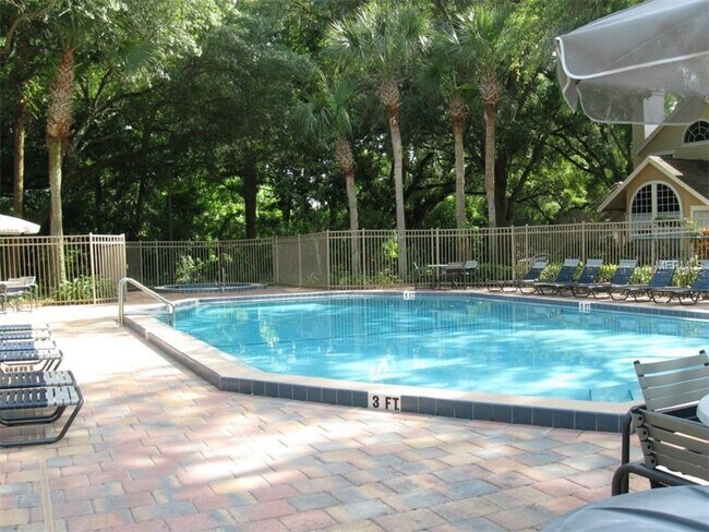 Foto del edificio - 615 Richland Ct #71