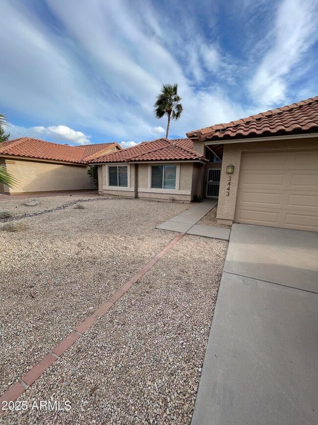 Building Photo - 3443 E Tonto Ln