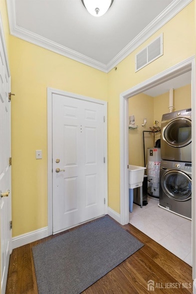 Foto del edificio - 540 Cranbury Rd