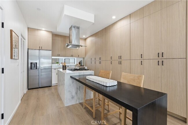 Foto del edificio - 1428 Cloverdale Ave