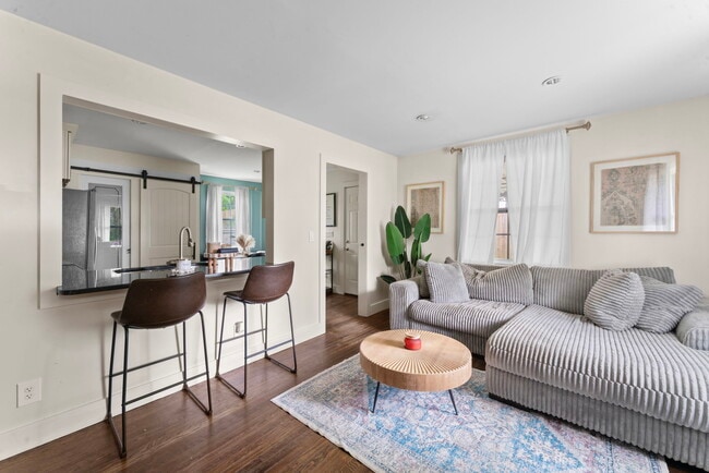 Foto del edificio - 119 Dodge Dr