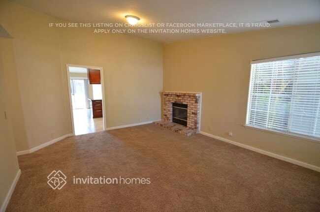 Building Photo - 1370 Tyler Dr
