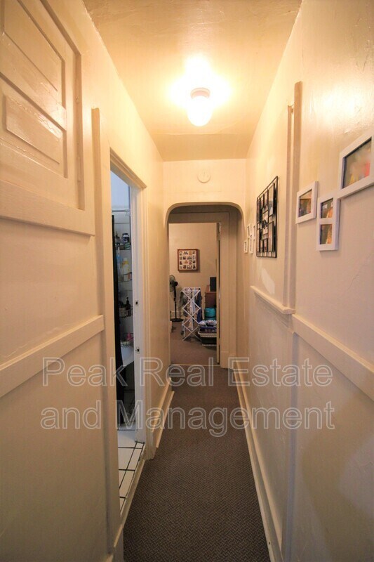 Foto del edificio - 249 Eastern Ave SE