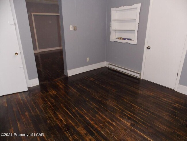 Foto del edificio - 182 George Ave