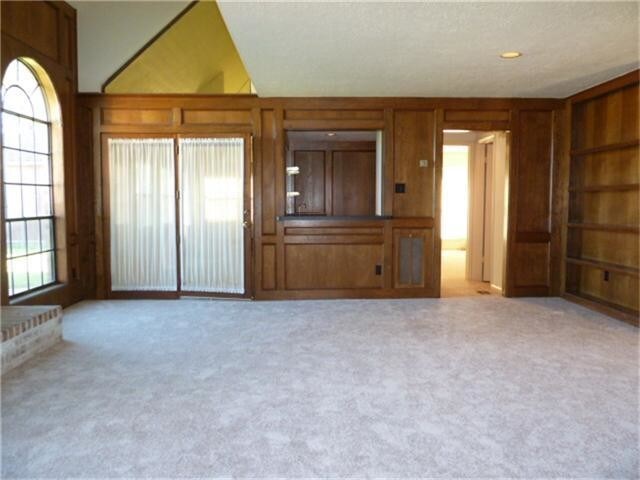 Building Photo - 2910 Glenn Lakes Ln