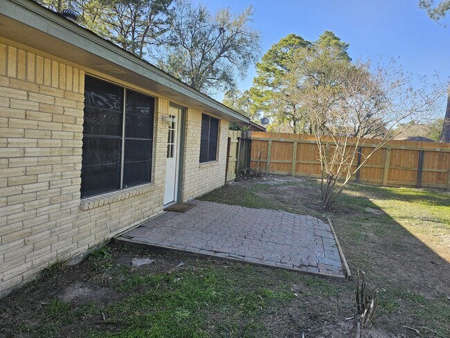 Foto del edificio - 2327 Shadbury Ct