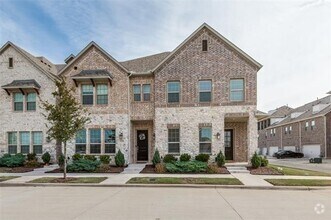 Building Photo - 12752 Perrin Ln.