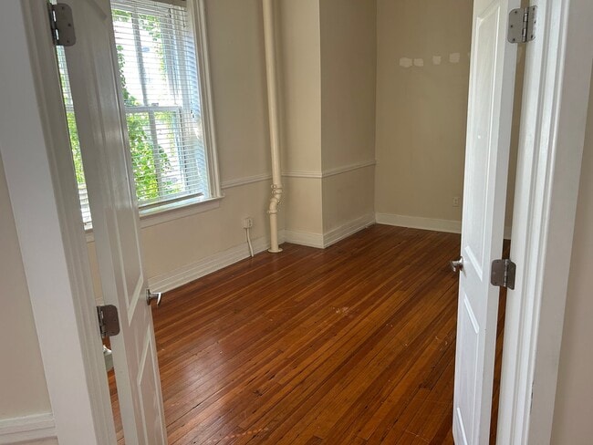 Interior Photo - Mortons Apartments