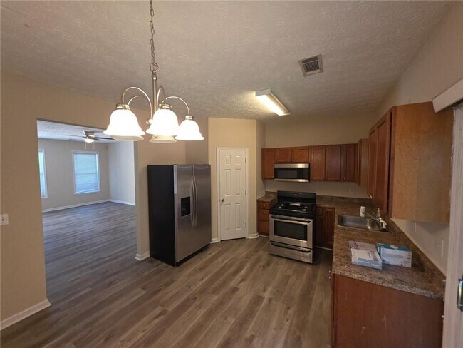 Foto del edificio - 3856 Shenfield Dr