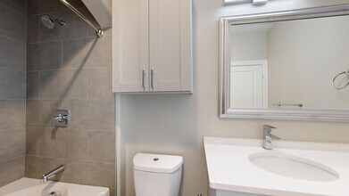 Interior Photo - Lenox Farms
