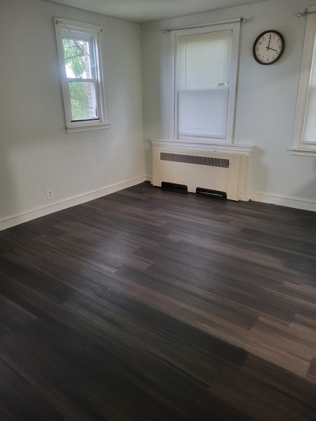 Foto del edificio - 7101 Rutland St