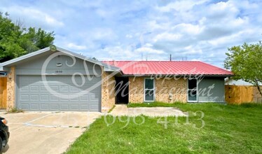 Building Photo - 1605 Illinois Ave