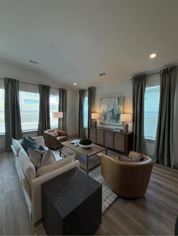 Foto principal - 4422 Janssen Ave