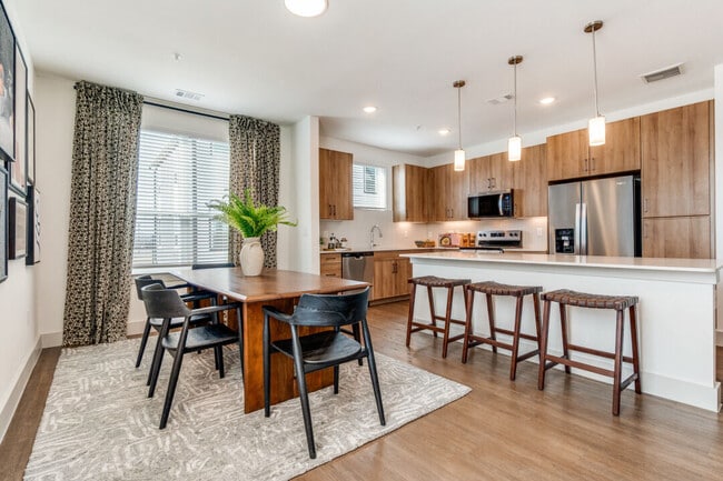 Building Photo - Victoria Row