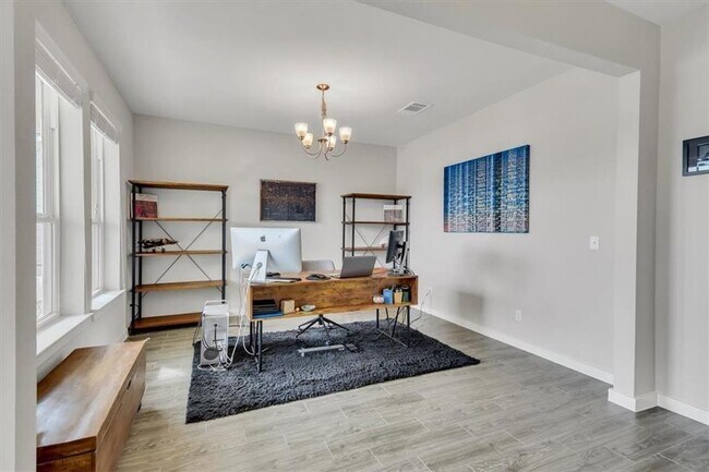 Foto del edificio - 116 Fire Wheel Pass