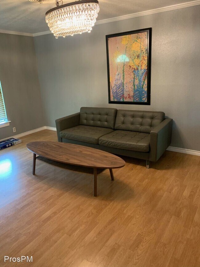 Foto del edificio - 2 br, 1 bath House - 718 Westwood Drive