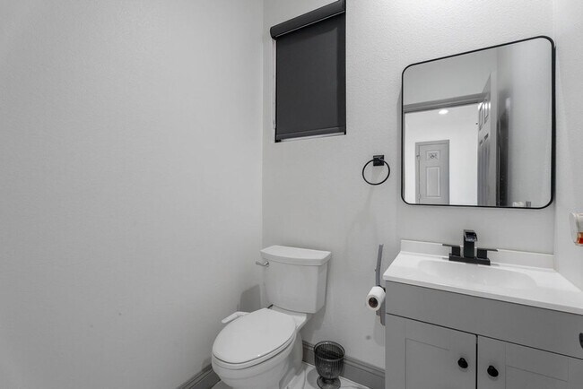 Foto del edificio - 9796 Altadena St